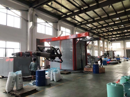 Купить Промышленный том 5000L продукта машины 40kw Макс Rotomolding челнока online manufacture